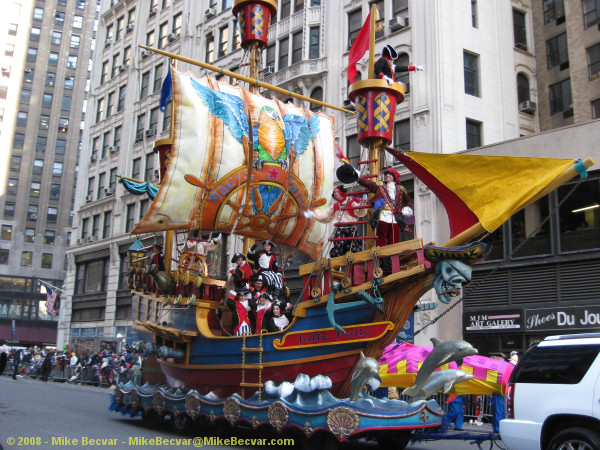 Pirate Ship - Jolly Polly float